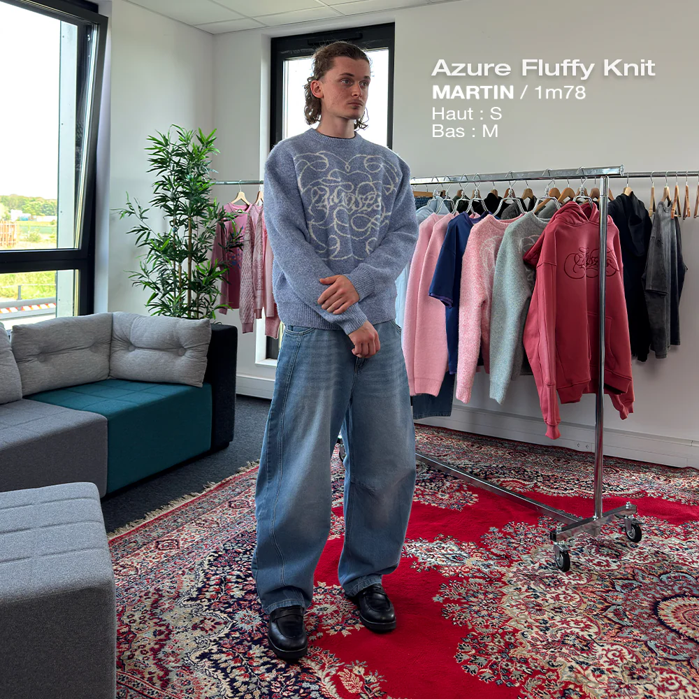 AZURE FLUFFY KNIT - Image 4
